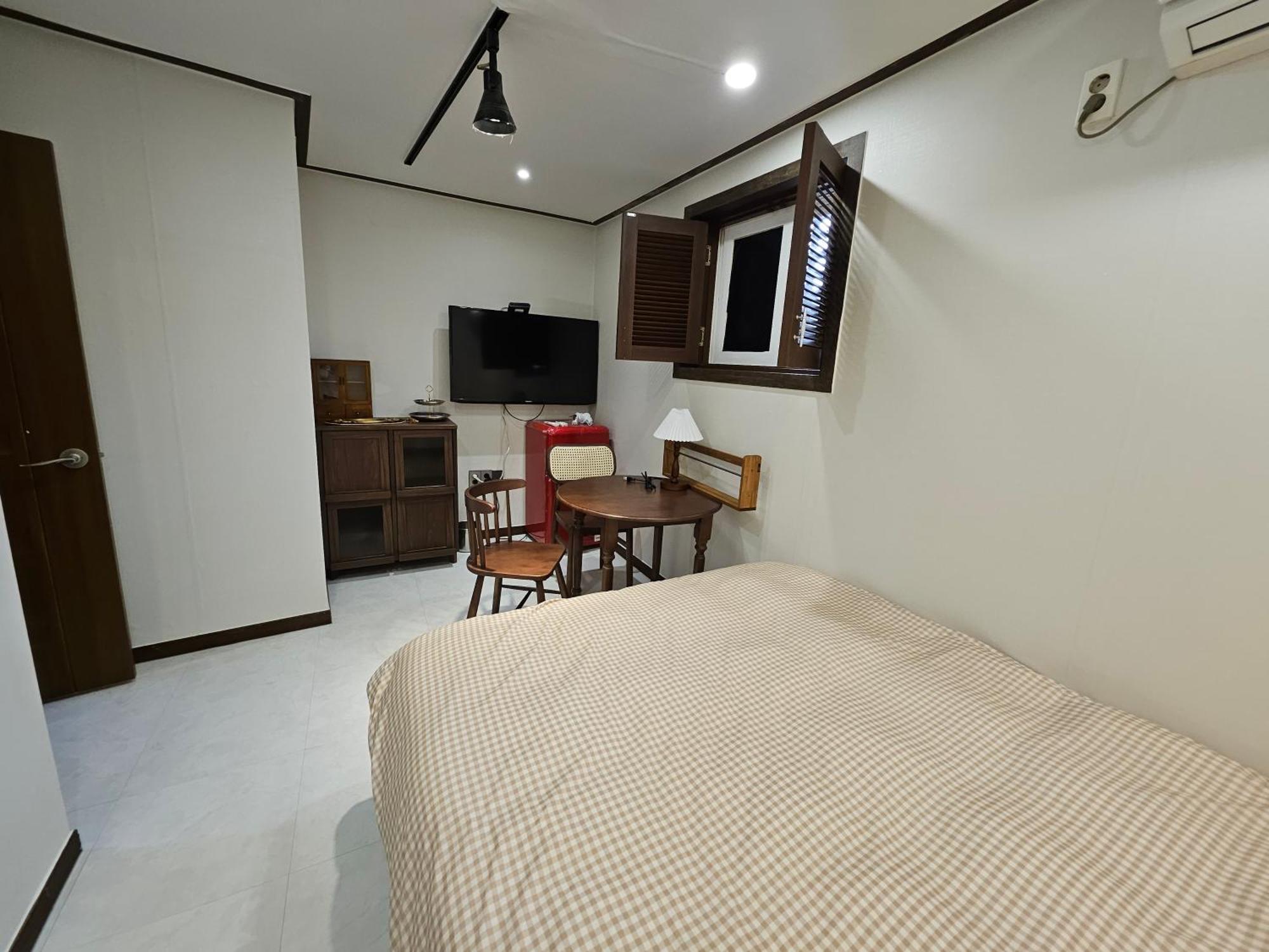 8 Hotel Сеул Экстерьер фото